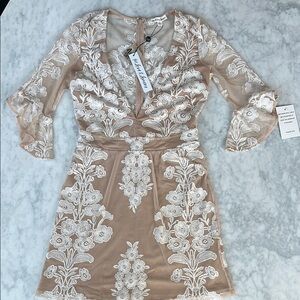 For Love & Lemons NWT Temecula Lace Floral embroidered Dress small